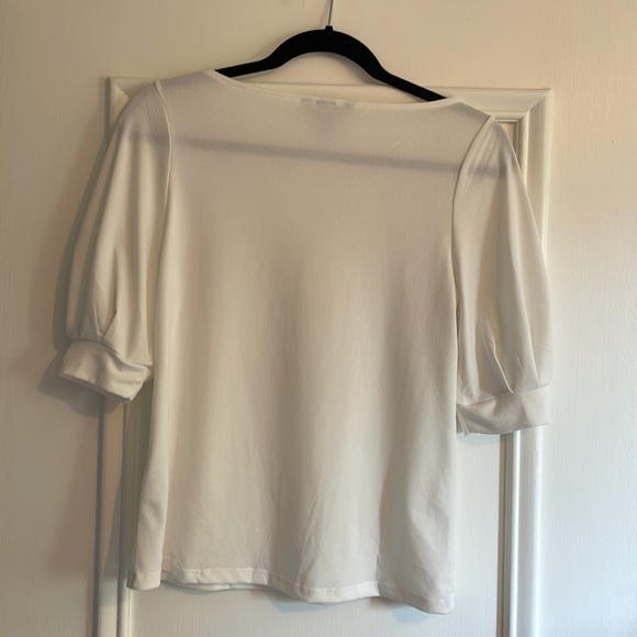 H&M Pluff Sleeve Blouse - Picture 2 of 4